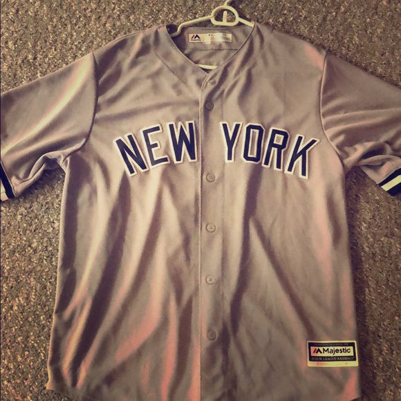 yogi berra jersey